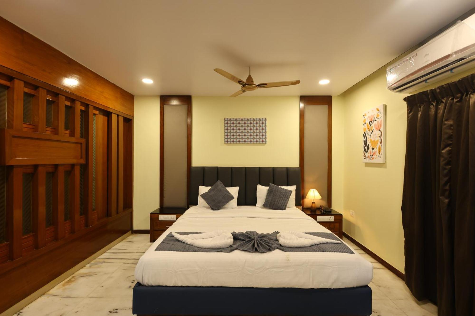 Lj Dadi'S Grand Hotel Visakhapatnam Luaran gambar
