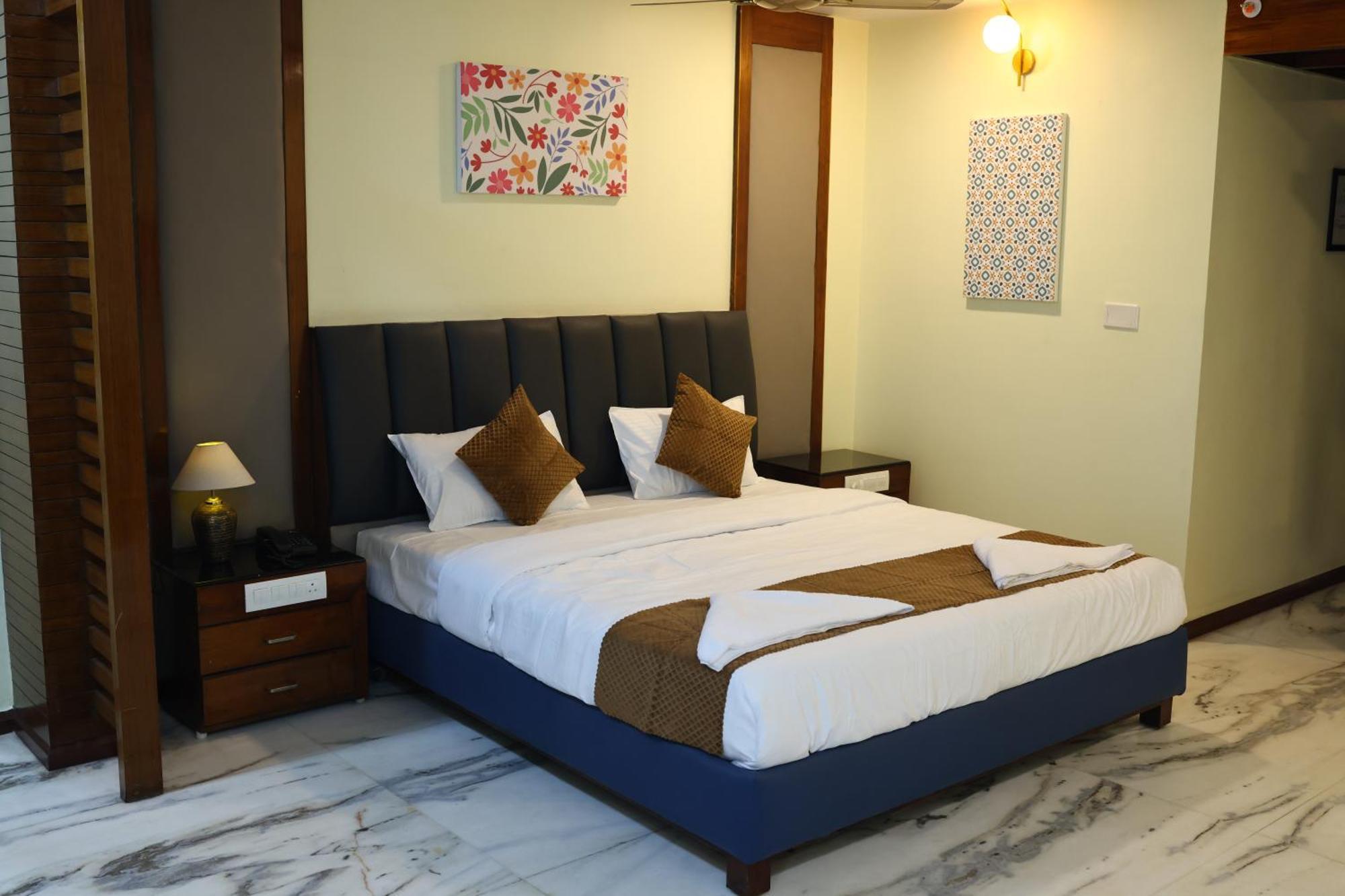 Lj Dadi'S Grand Hotel Visakhapatnam Luaran gambar