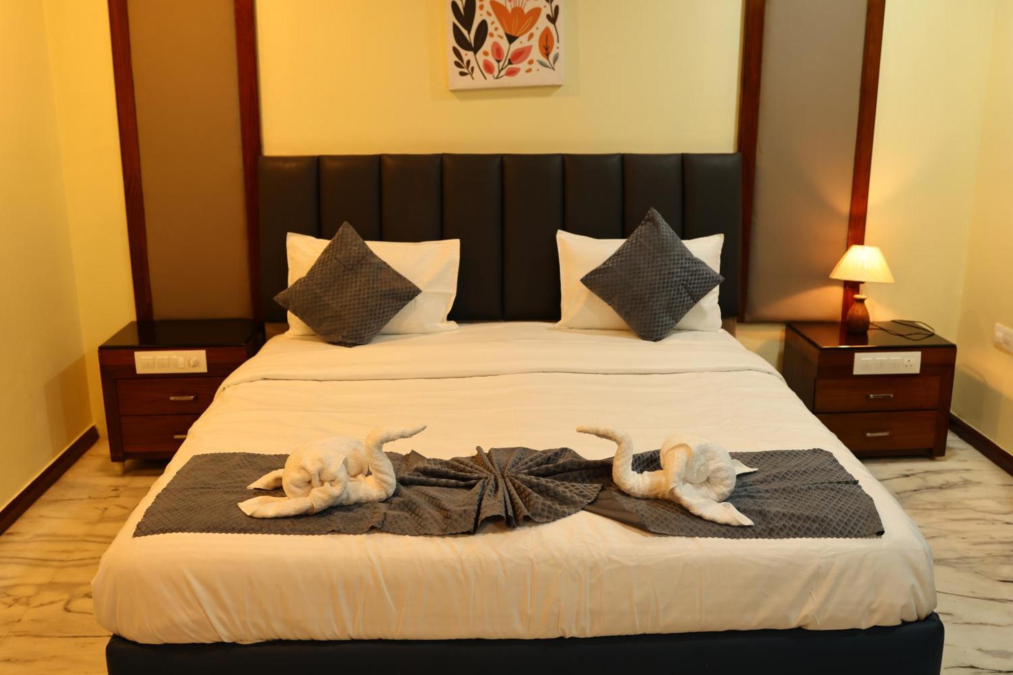 Lj Dadi'S Grand Hotel Visakhapatnam Luaran gambar