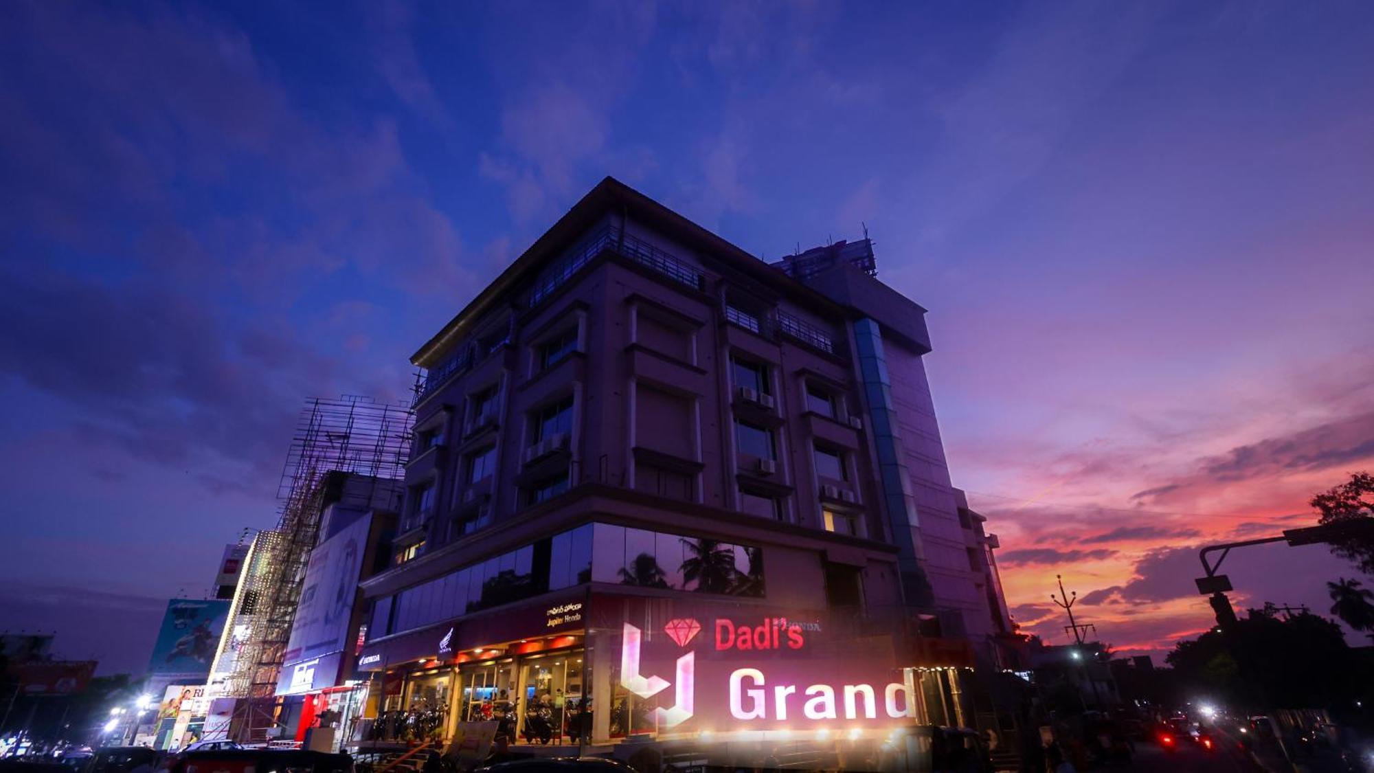 Lj Dadi'S Grand Hotel Visakhapatnam Luaran gambar