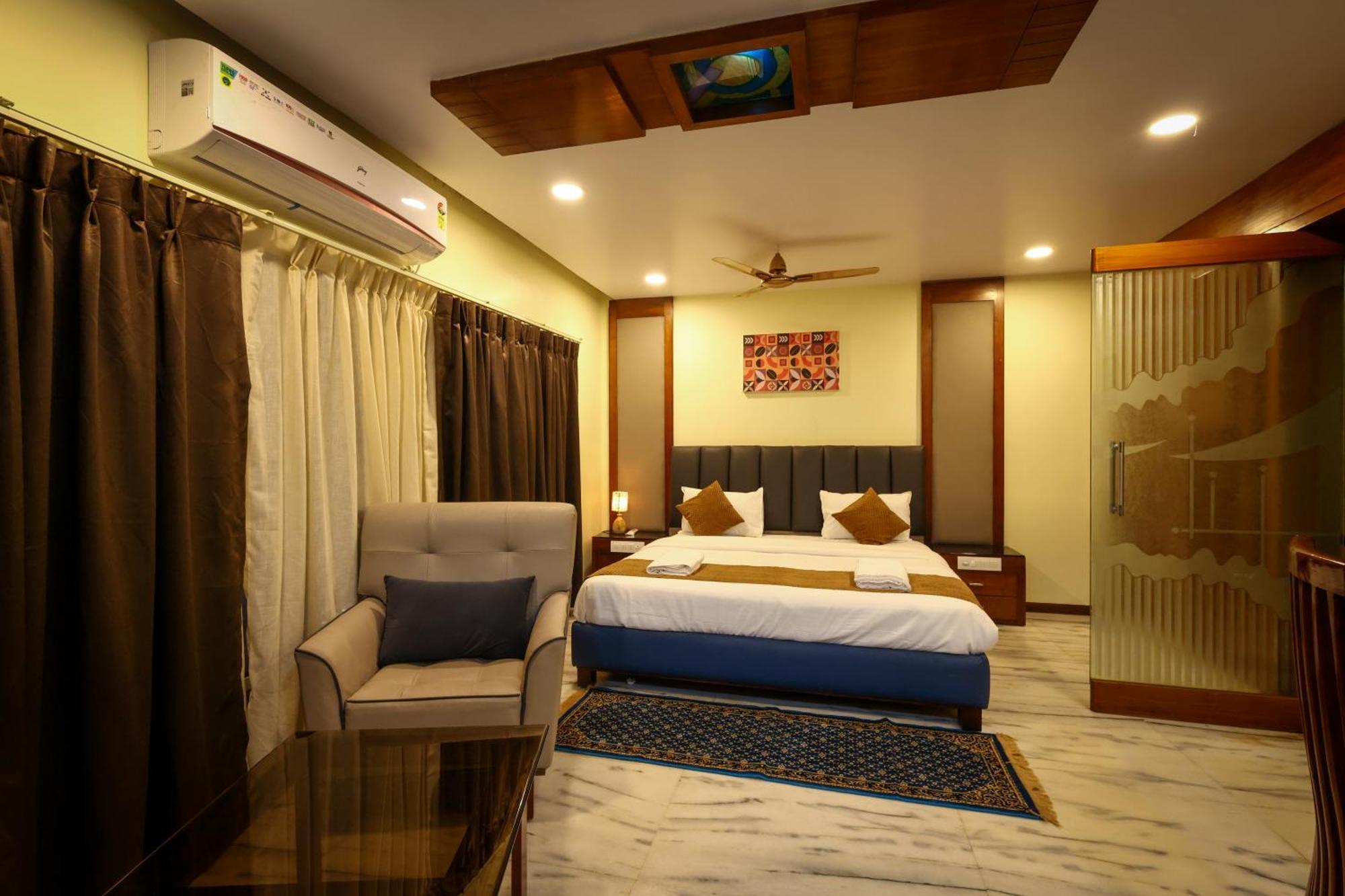 Lj Dadi'S Grand Hotel Visakhapatnam Luaran gambar